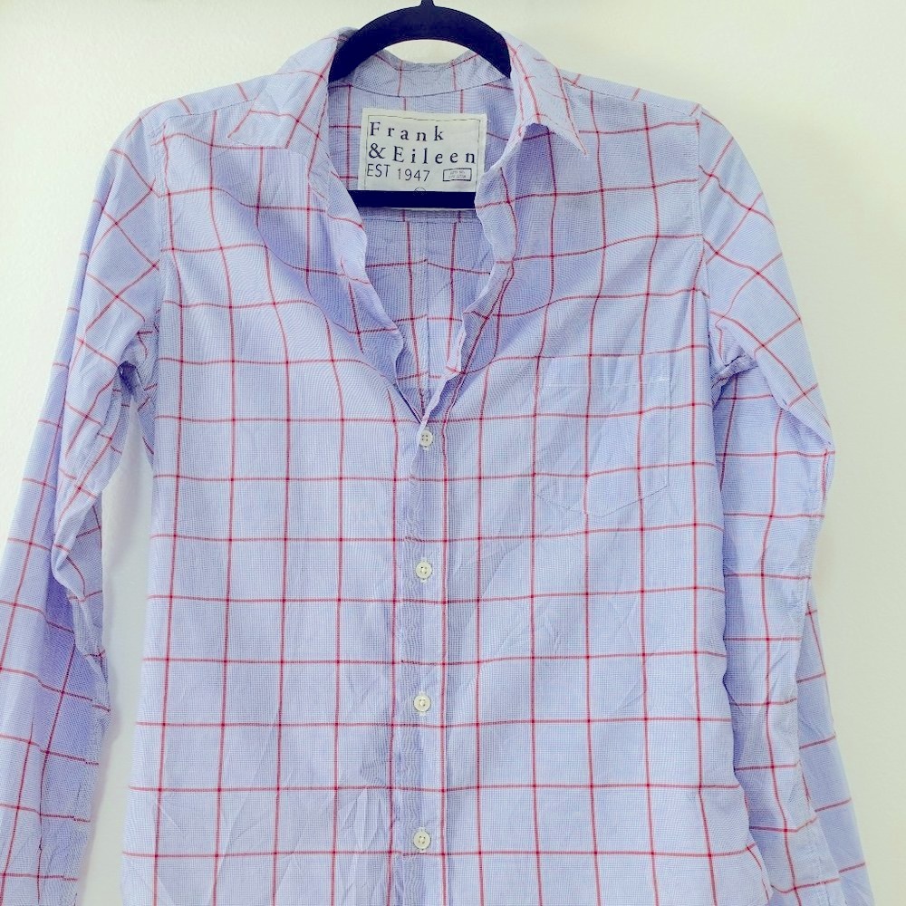 Frank & Eileen Blue and Red Check Button Down Crinkled Shirt size XS